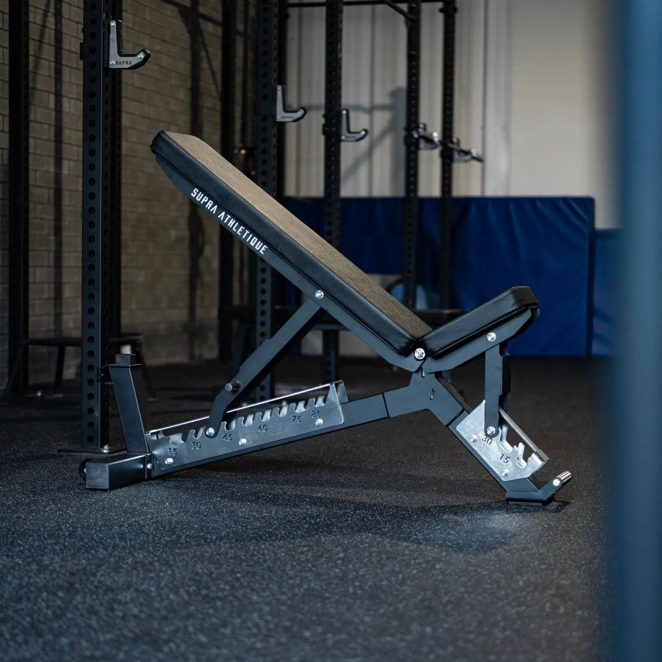 AB2000 Bench