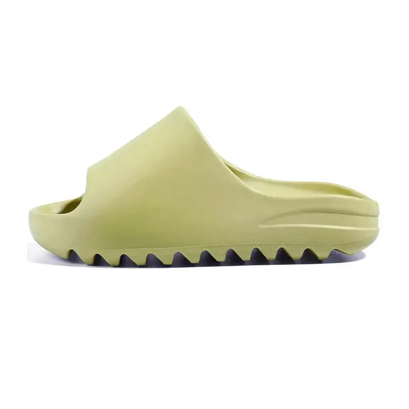 Comwarm Slippers for Summer – Soft Bottom Non-Slip Beach Sandals
