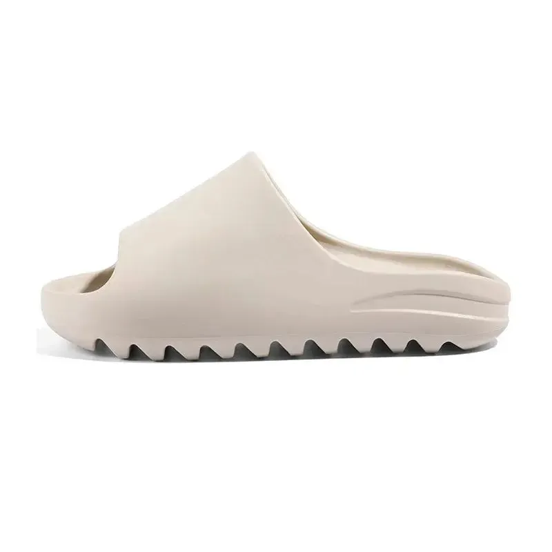 Comwarm Slippers for Summer – Soft Bottom Non-Slip Beach Sandals