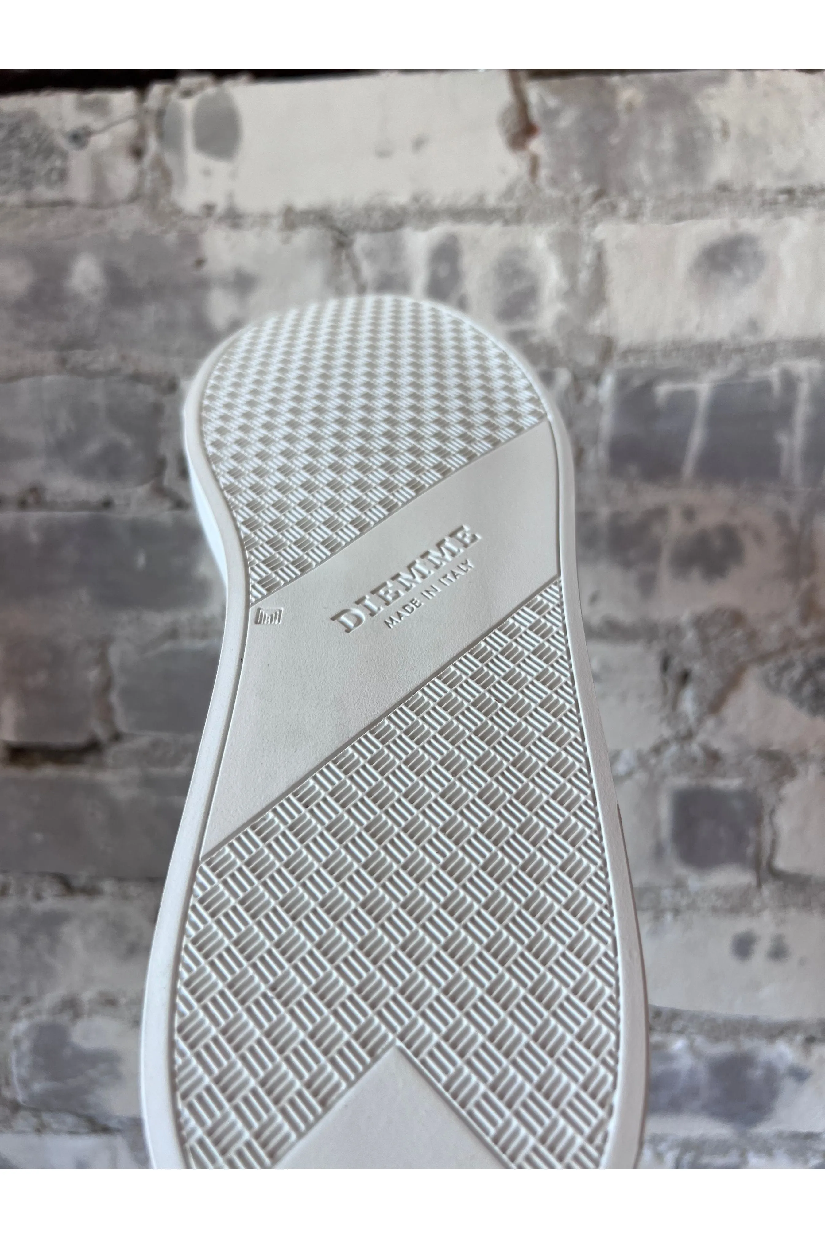 Garda Suede Low Slip On - Taupe