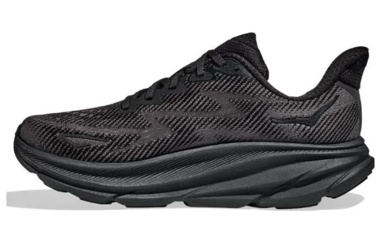 Hoka One One Clifton 9 triple black