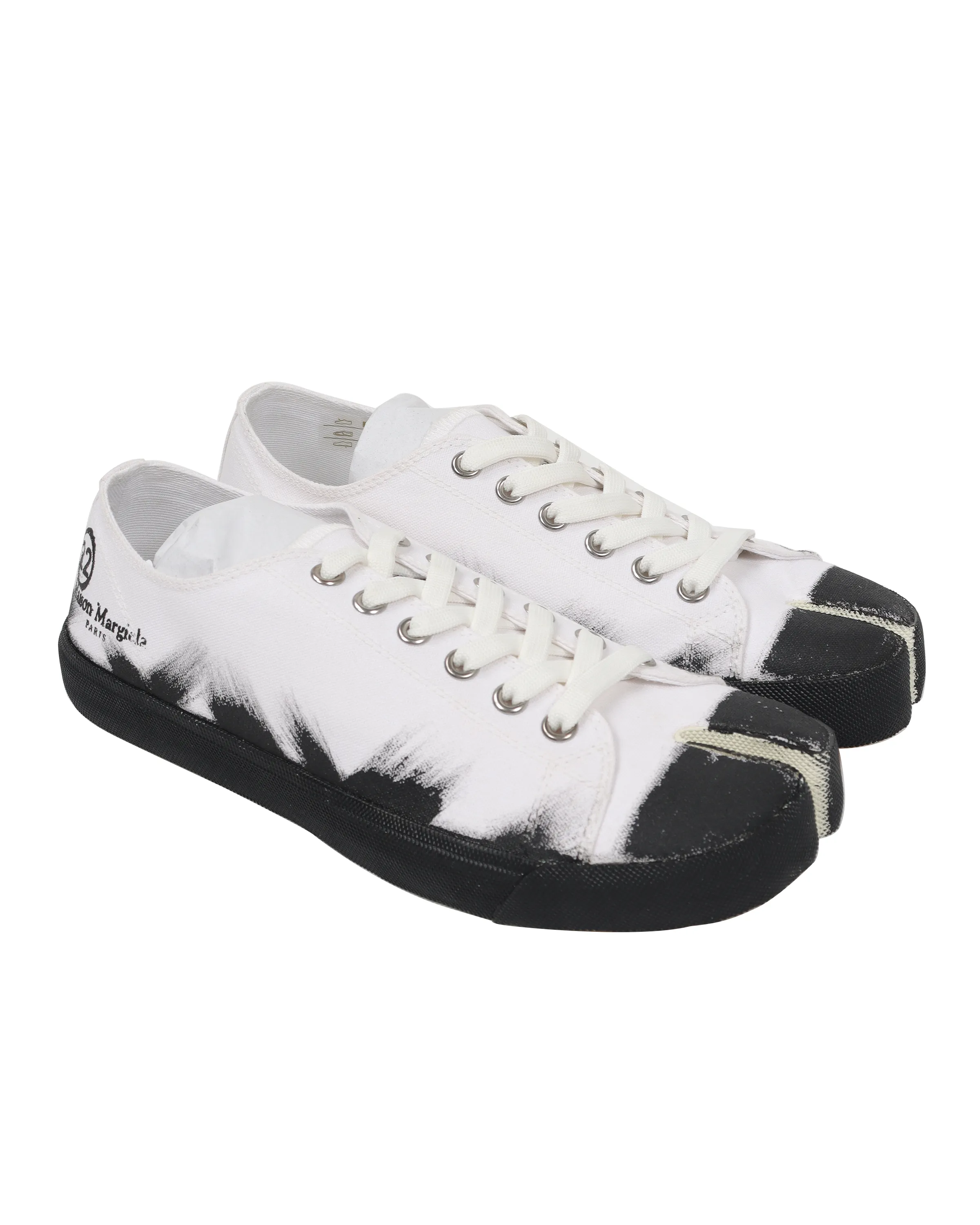 Low Top Tabi Sneaker
