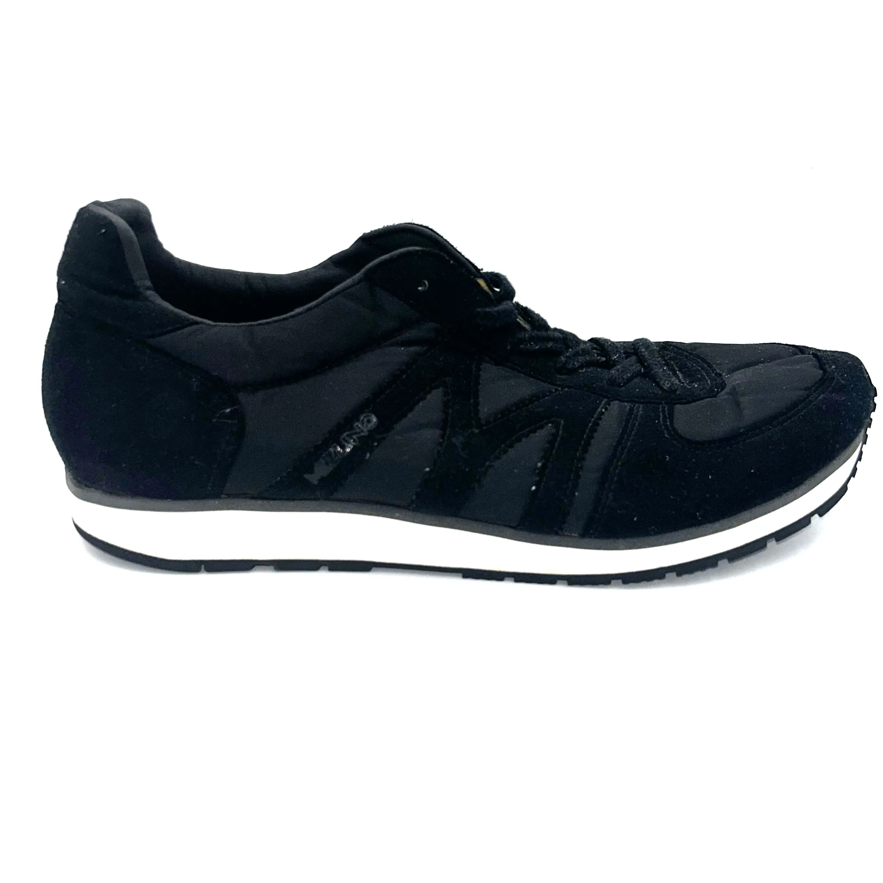 Margaret Howell X Mizuno £245 Black Suede Sneakers 42