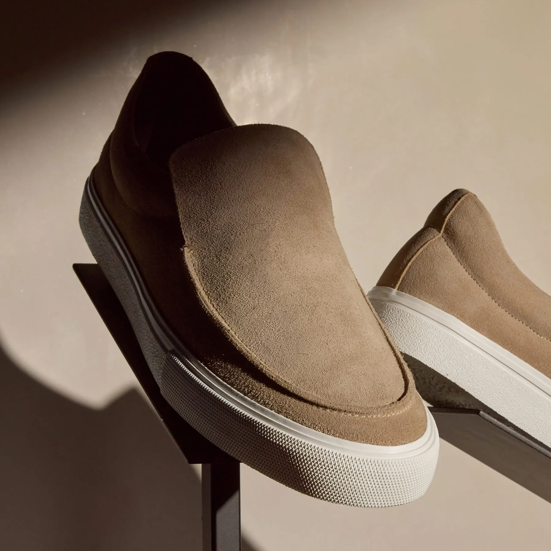 Men's Coastal Suede Slip On - Linen