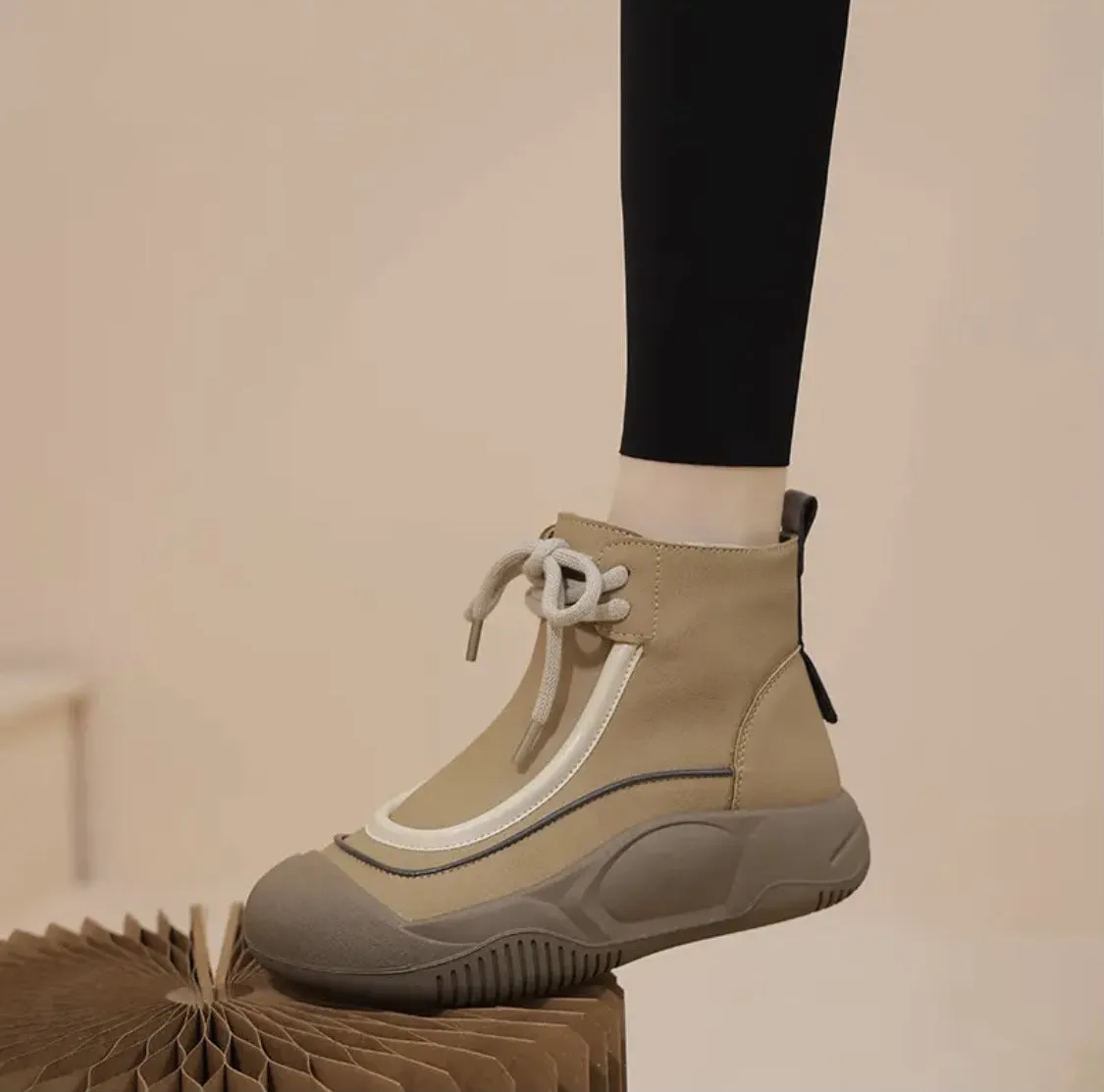 New Comfortable and Warm Winter Boots