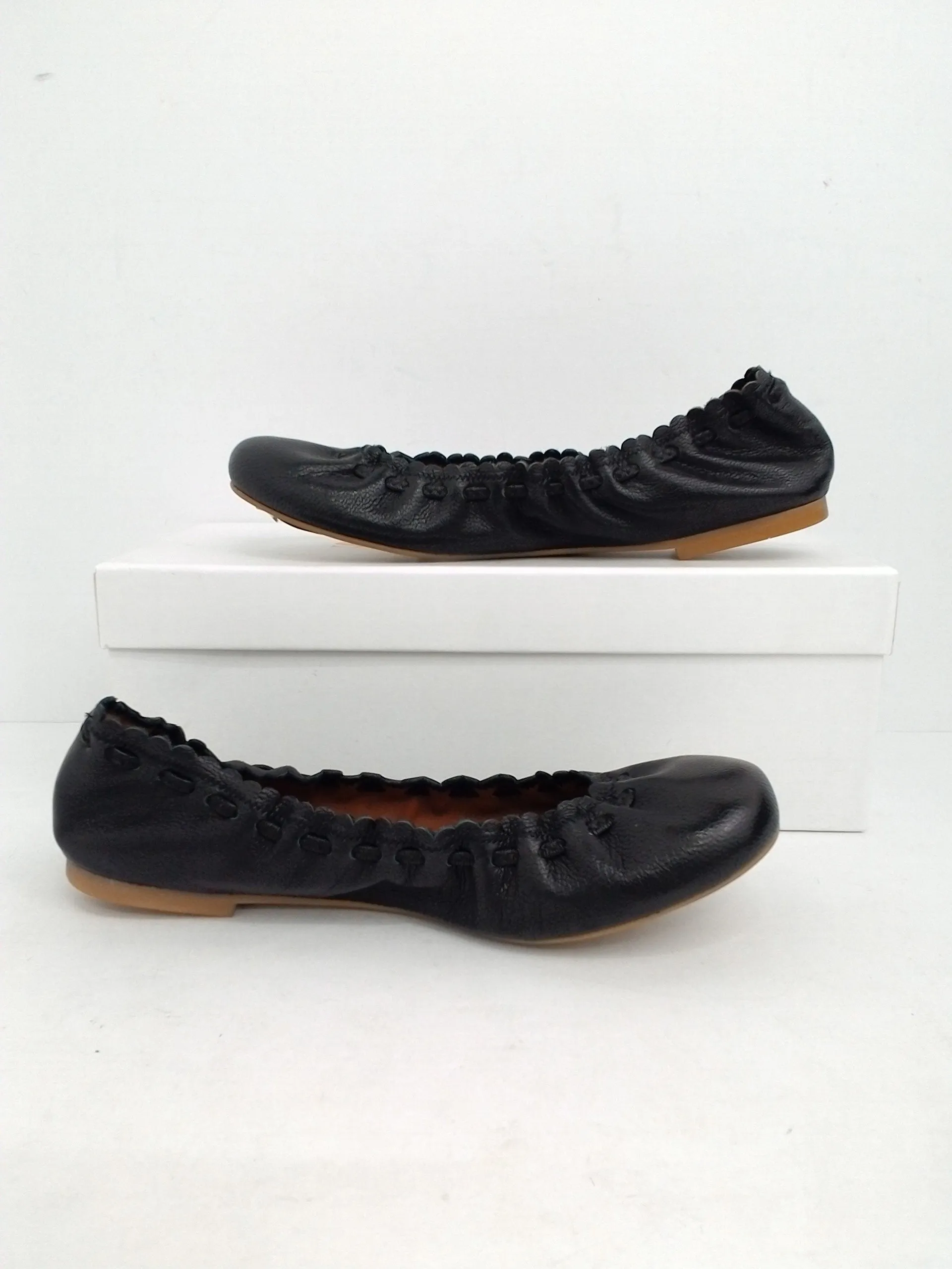 SeeByChloé Women's Goat Ballerina Lac Size 36